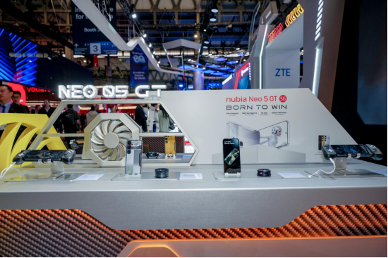 【新闻稿】AI战略与游戏赛道全面开花 中兴通讯全场景AI终端矩阵亮相MWC26巴塞罗那1611.png